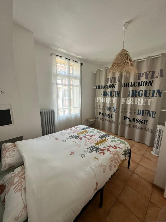 Appartement Lumineux Et Spacieux 2 Chambres Avec Parking Gratuit Dans La Rue Perpignan Exterior foto