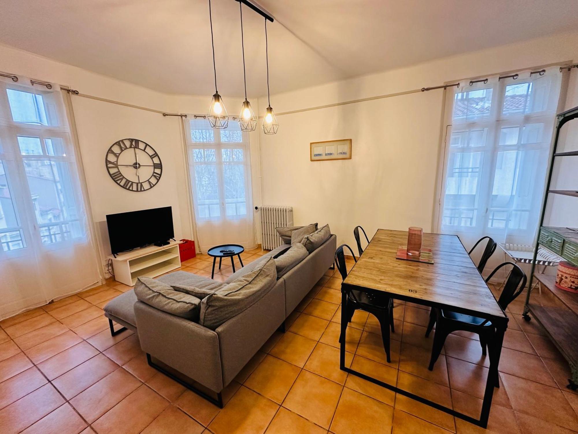 Appartement Lumineux Et Spacieux 2 Chambres Avec Parking Gratuit Dans La Rue Perpignan Exterior foto